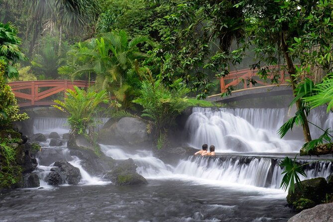 private-transfer-from-liberia-airport-to-arenal-la-fortuna-san-carlos