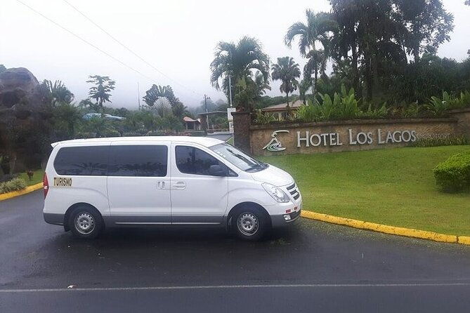 private-transfer-from-liberia-airport-to-secrets-papagayo