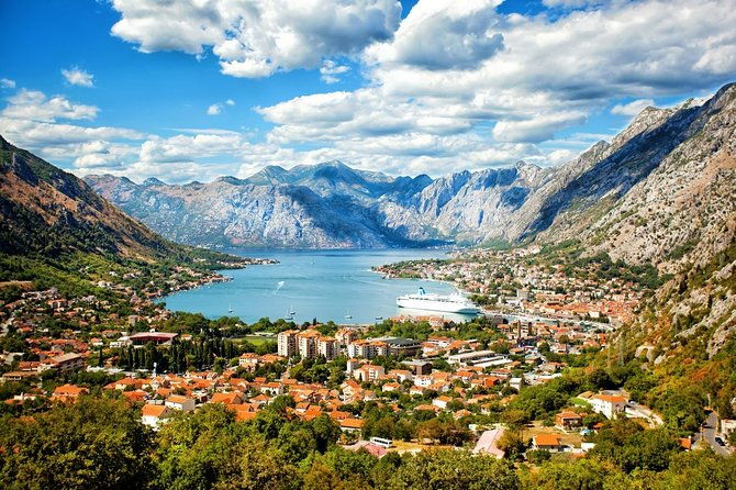 private-transfer-from-marina-aci-trogir-to-split-airport-spu