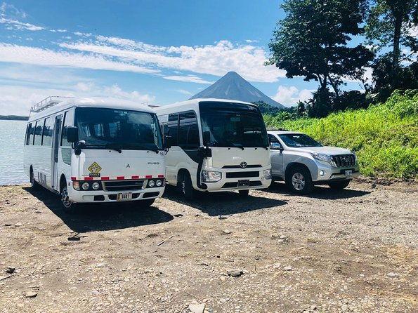 private-transfer-from-monteverde-to-la-fortuna-from-7-to-10-passengers