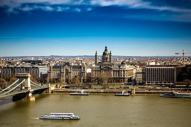 private-transfer-from-zagreb-to-budapest-with-2-hours-for-sightseeing
