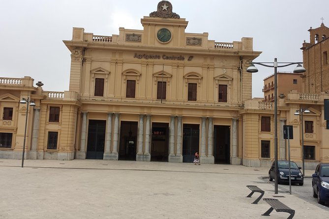 private-transfer-round-trip-catania-airport-taormina-giardini-naxos-letojanni