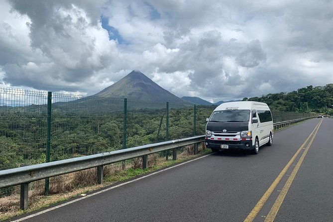 private-transport-from-san-jose-intl-airport-to-manuel-antonio