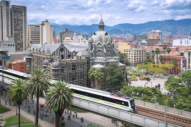 private-transportation-service-from-the-airport-to-medellin