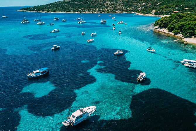 private-yacht-tour-blue-lagoon-with-snorkelling-from-split