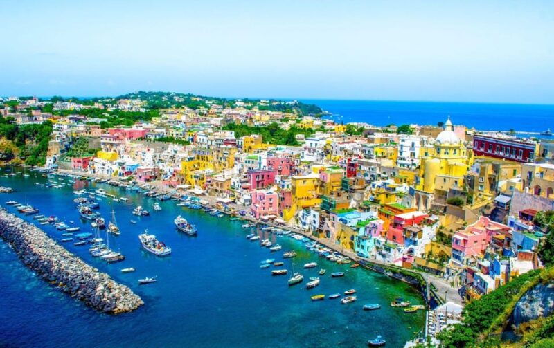 procida-round-trip-including-tour-of-the-island-by-sea-from-ischia
