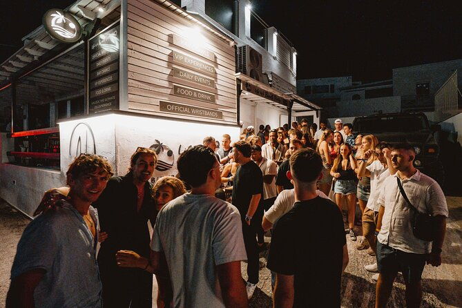 pub-crawl-in-cyclades