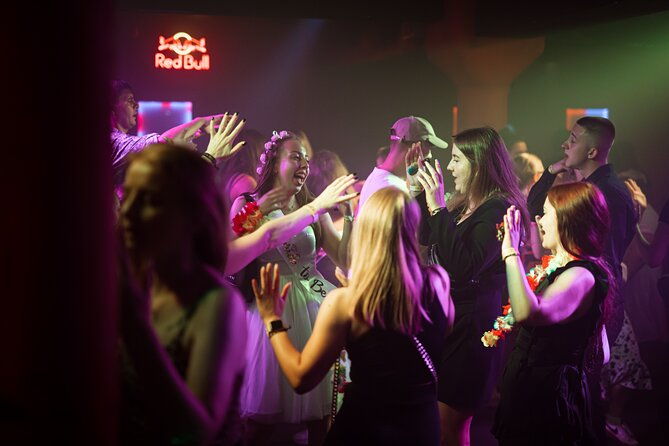 pub-crawl-wroclaw-with-1-hour-unlimited-drinks-and-free-shots