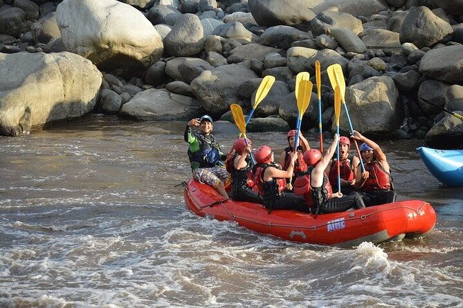 rafting-in-banos-de-agua-santa-in-ecuador