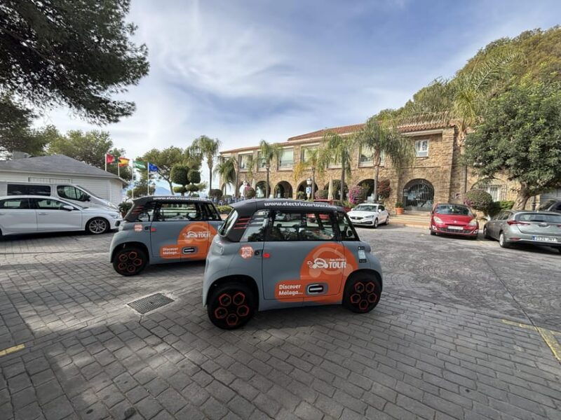 romantic-night-tour-of-malaga-by-electric-car