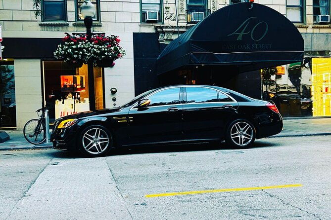 royal-limo-services-chicago-executive-limo-service