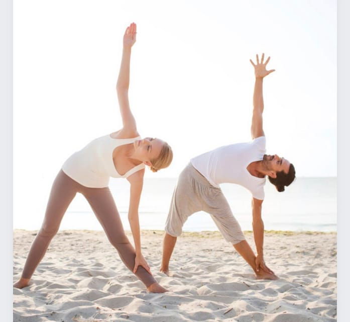 sa-rapita-es-trenc-vinyasa-yoga-class-at-the-beach