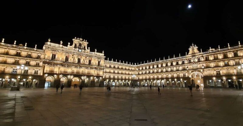 salamanca-legends-and-stories-private-night-walking-tour
