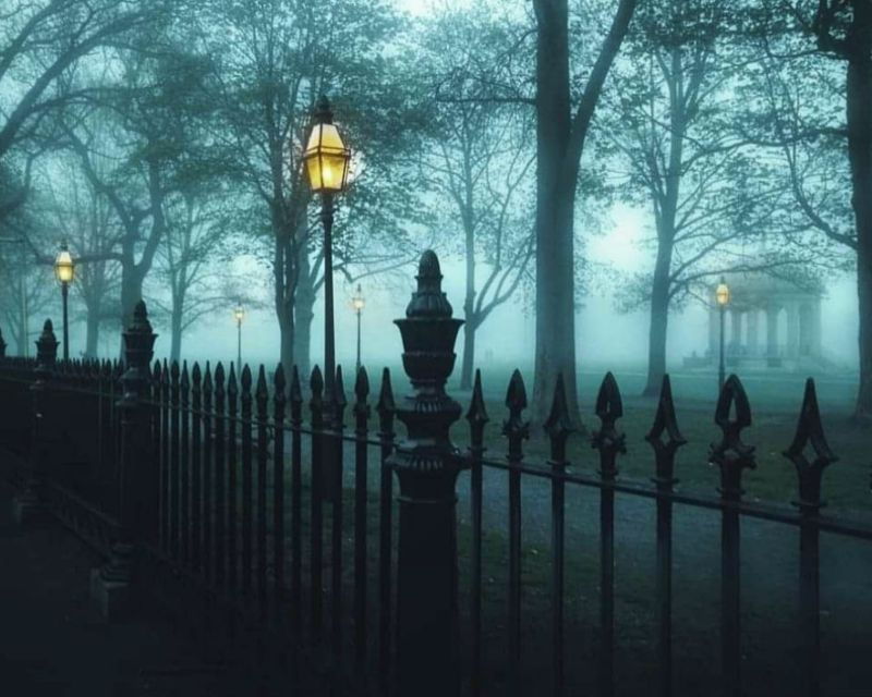 salem-night-tour-haunt-and-history-guided-night-tour