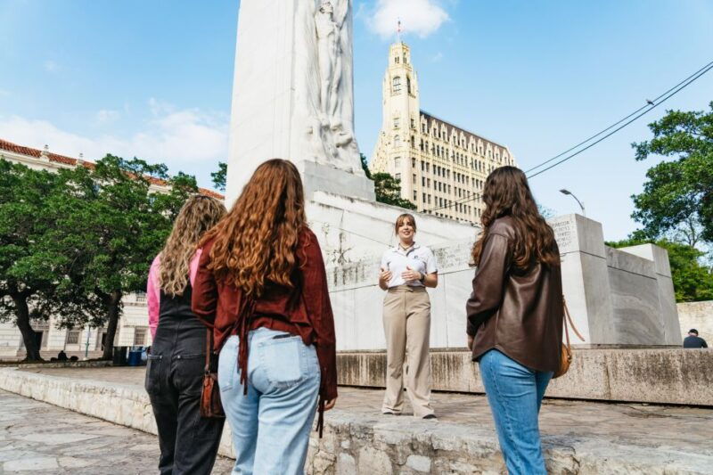 san-antonio-small-group-night-tour-with-river-walk-cruise