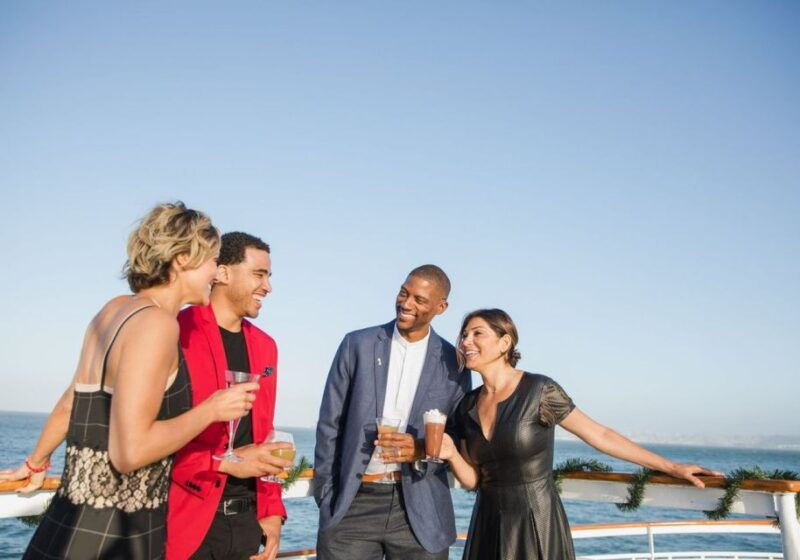 san-diego-christmas-day-buffet-brunch-or-dinner-cruise