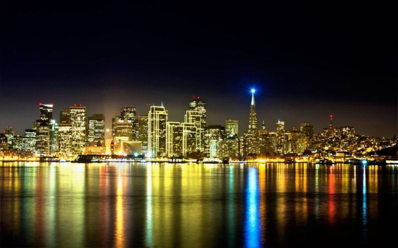 san-francisco-city-lights-sail-under-the-full-moon