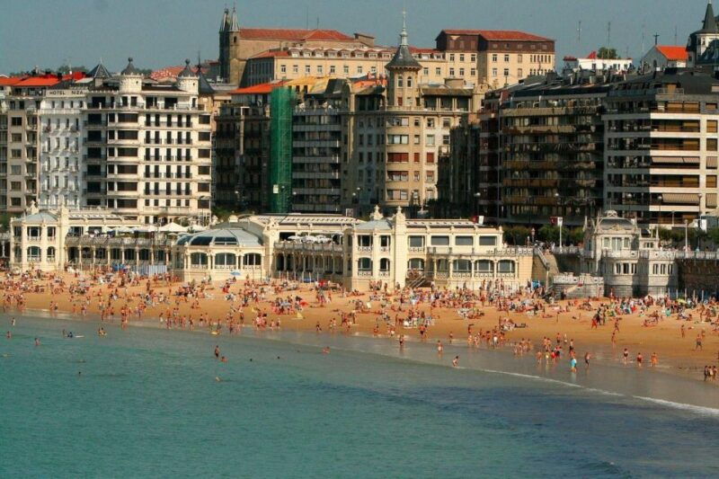 san-sebastian-donostia-private-guided-walking-tour