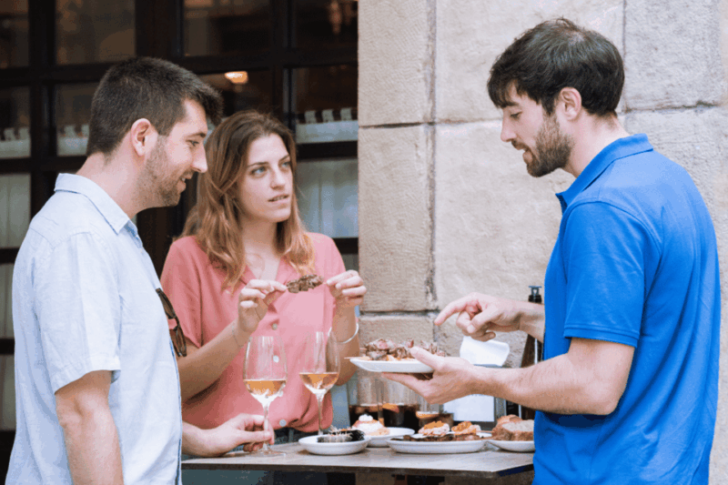 san-sebastian-walking-tour-with-pintxo-and-drink