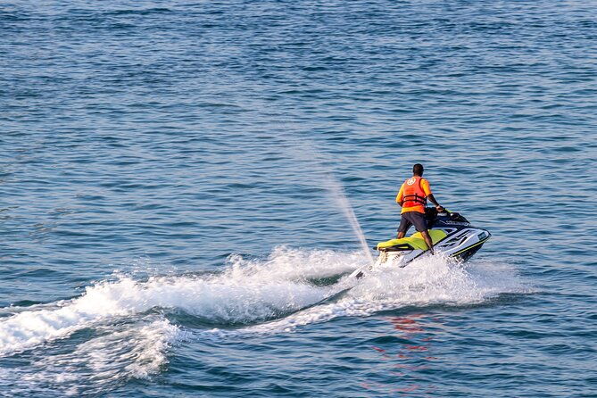santorini-perivolos-beach-jet-ski-rental