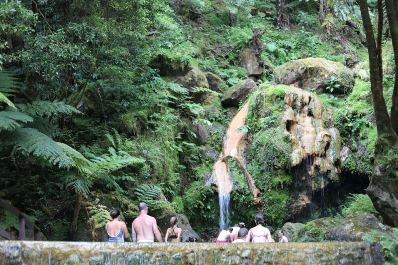 sao-miguel-fogo-lake-hike-with-caldeira-velha-hot-springs