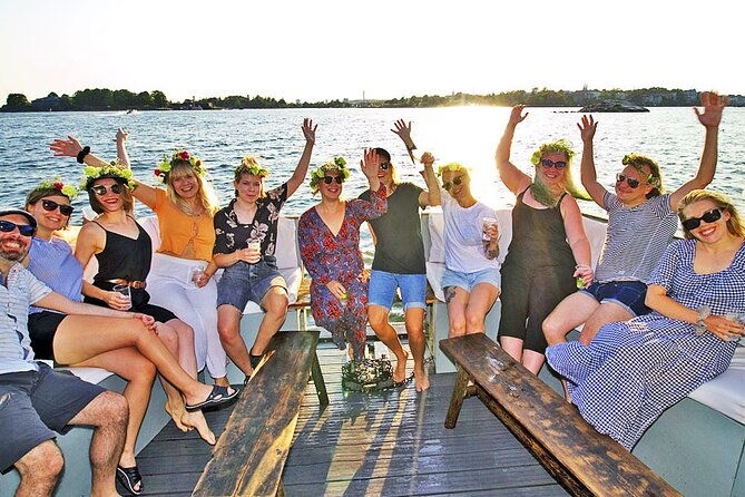 sauna-and-sightseeing-helsinki-cruise