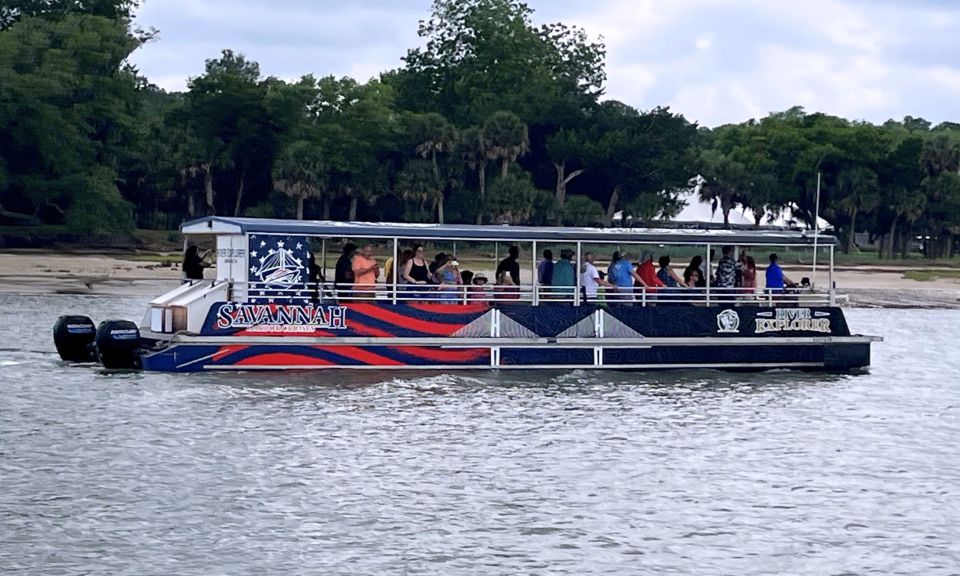 savannah-dolphin-spotting-and-wildlife-eco-cruise