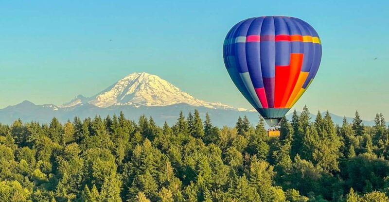 seattle-mt-rainier-sunset-hot-air-balloon-ride