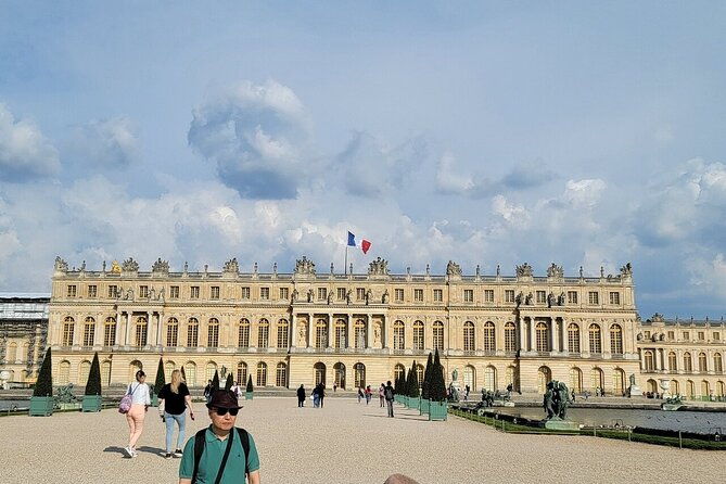 self-guided-tour-to-the-versailles-with-timed-entry-ticket