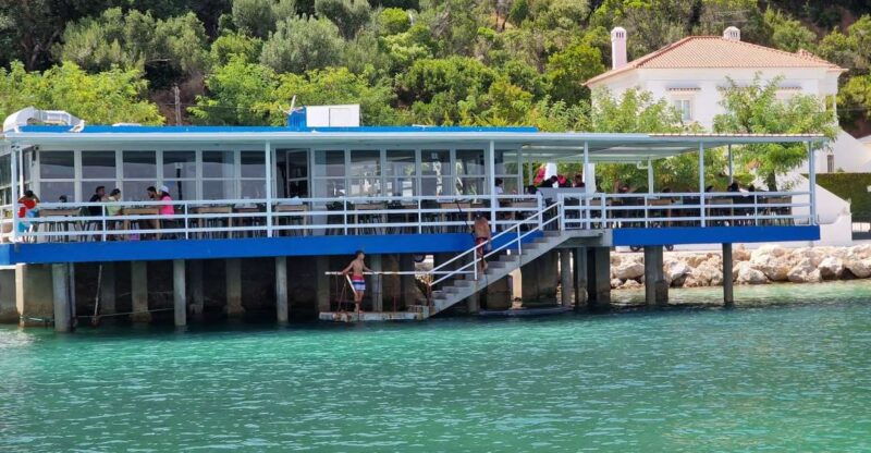 sesimbra-boat-tour-with-lunch-at-portinho-da-arrabida