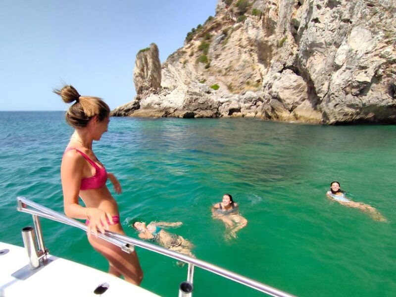 sesimbra-exclusive-private-yacht-tour-with-sea-activities