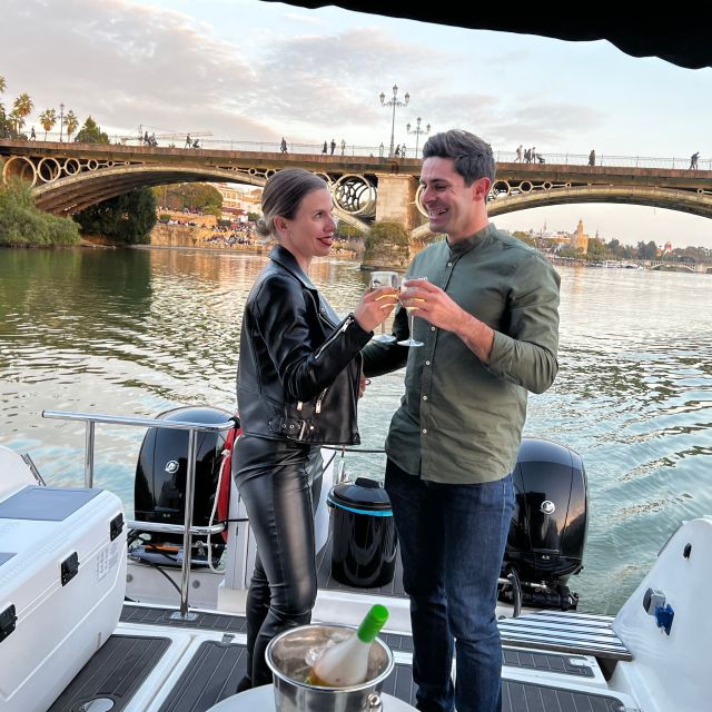 sevilla-romantic-boat-ride