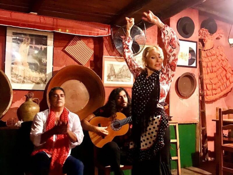 seville-half-day-flamenco-tapas-night