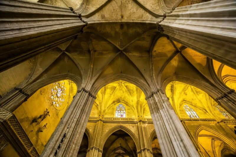 seville-royal-alcazar-cathedral-private-tour