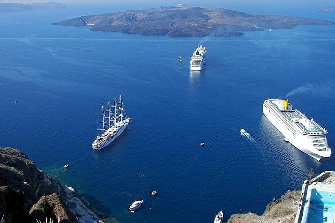 shared-departure-transfer-santorini-hotel-to-airport-or-cruise-port