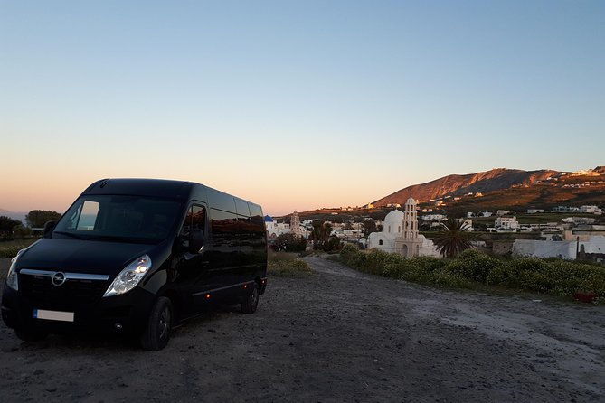 shared-departure-transfers-to-airport-or-port-santorini