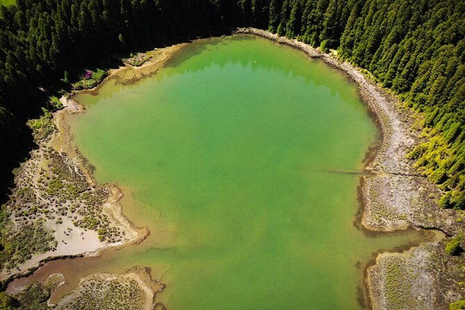 shore-excursions-to-the-volcano-and-crater-of-lagoa-das-sete-cidades
