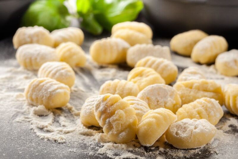 siena-pasta-making-class-at-a-locals-home