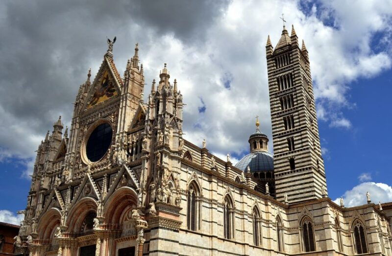 siena-walking-tour-with-cathedral-and-crypt-museum-option