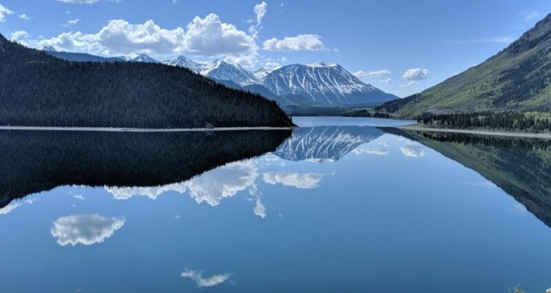 skagway-yukon-white-pass-husky-sled-camp-combo-tour