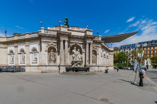 skip-the-line-albertina-palace-museum-vienna-private-tour