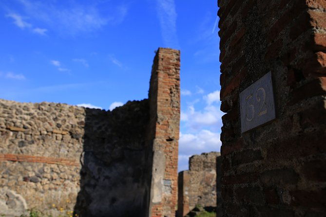 skip-the-line-pompeii-tour-for-kids-and-families