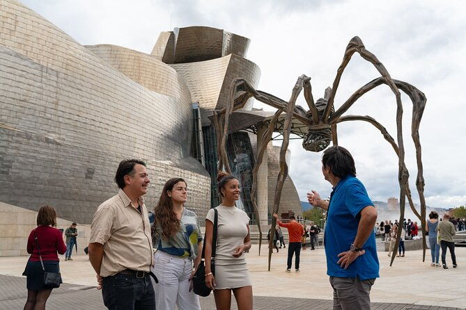 small-group-guided-tour-of-guggenheim-museum