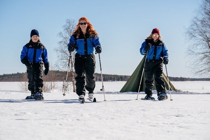 snowshoe-walk-to-the-arctic-nature-apukka-resort-rovaniemi