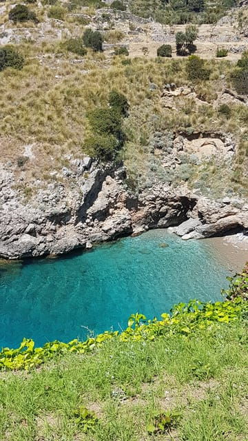 sorrento-natural-bay-of-ieranto-tour-with-trekking-guide