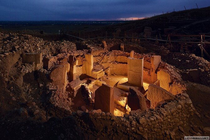 southeast-anatolia-tour-nemrut-gobeklitepe-zeugma