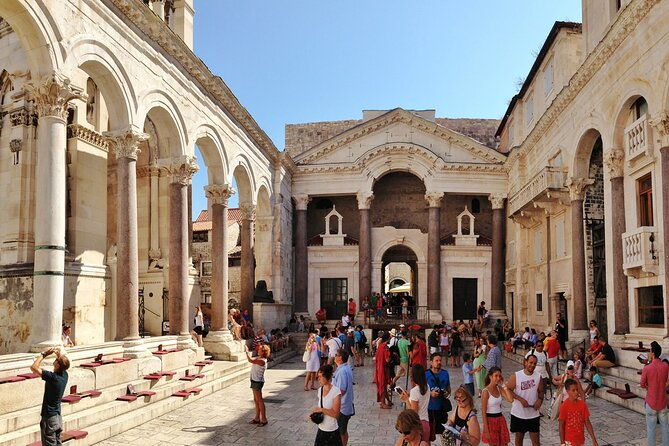 split-private-excursion-from-dubrovnik-with-mercedes-vehicle