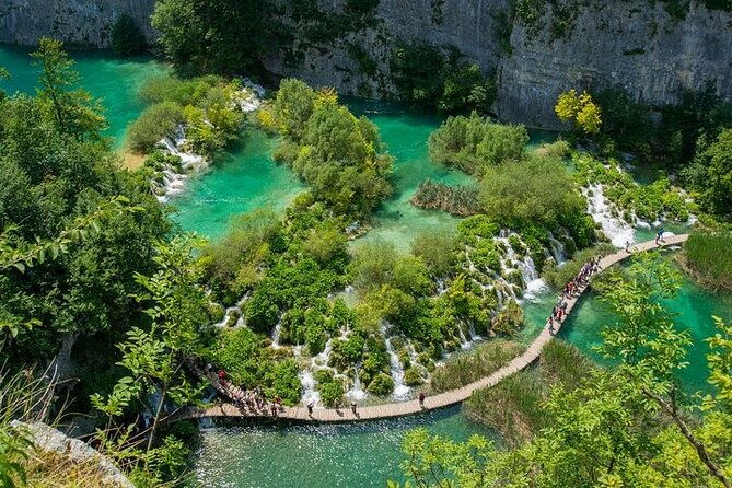 split-to-zagreb-or-airport-zagreb-via-plitvice-lakes-for-singles-or-couples
