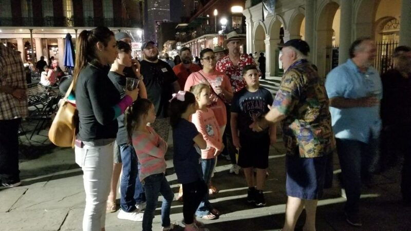 spooky-family-ghost-tour