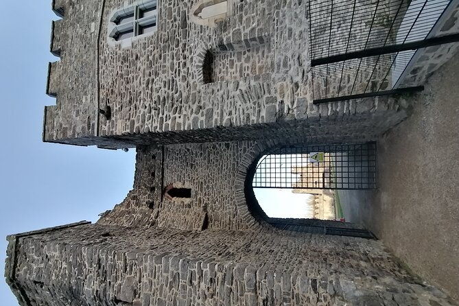 swords-dublin-ireland-guided-walking-tour-of-castle-landmarks